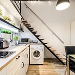 Cozy Garden Loft - 2 Queen Beds, 5min To Szimpla شقة بودابست