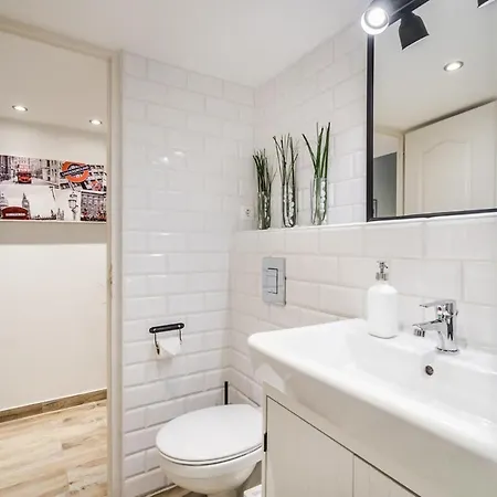 Cozy Garden Loft - 2 Queen Beds, 5min To Szimpla *