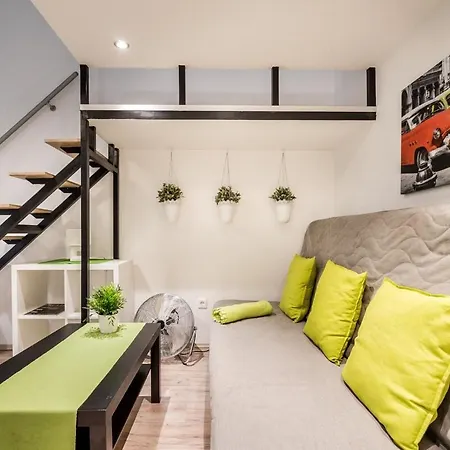아파트 Cozy Garden Loft - 2 Queen Beds, 5min To Szimpla *