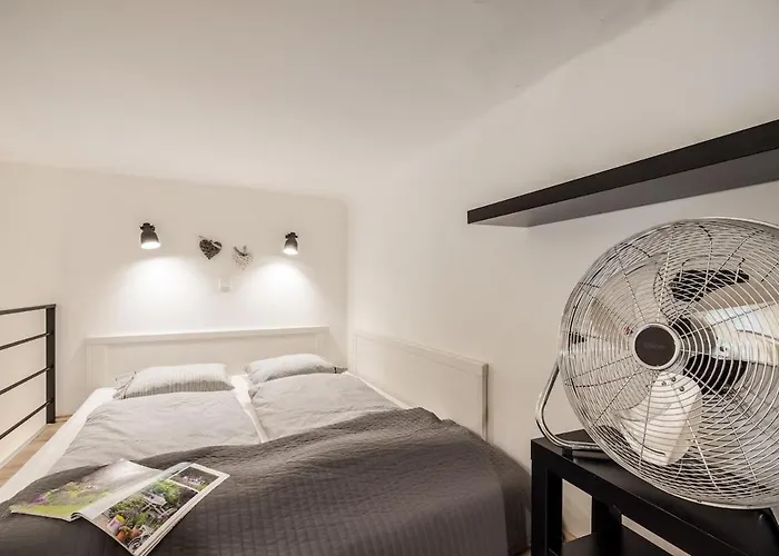 Cozy Garden Loft - 2 Queen Beds, 5min To Szimpla Apartament Budapeszt